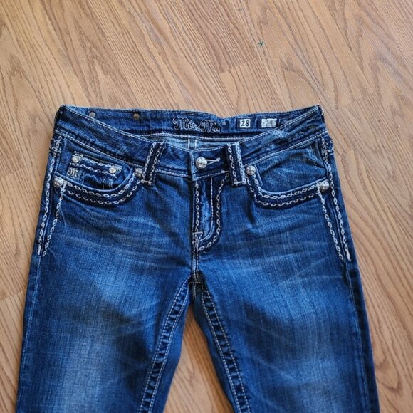 MISS ME HEAVY STITCH EMBELLISHED LOW RISE BOOT CUT JEANS STRETCH DENIM sz 28 - Picture 3 of 8